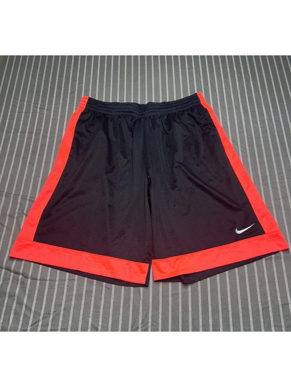 Nike basketball shorts Men's size XXL